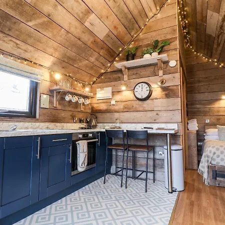 Sunset Retreat 펜션 *