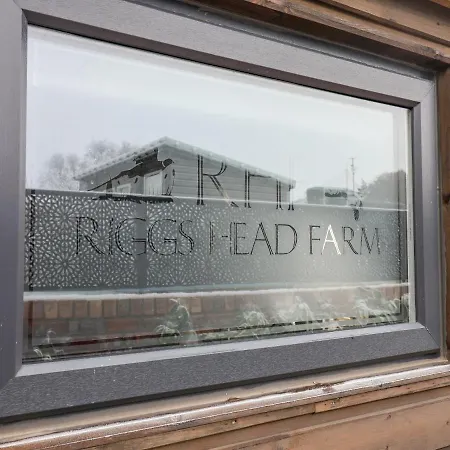 Sunset Retreat * Scarborough